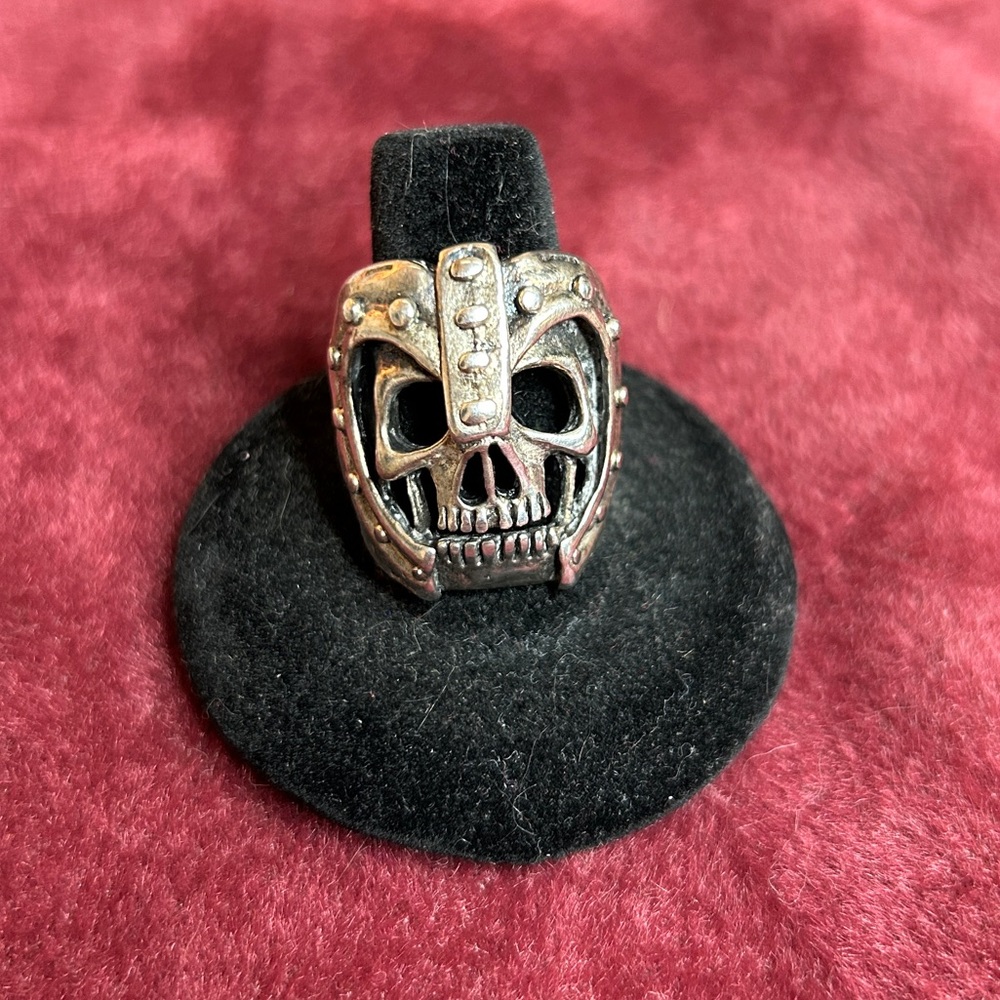 Size 8 VINTAGE G&S WARRIOR SKULL SILVER RING BIKER RING SKULL GOTHIC RING